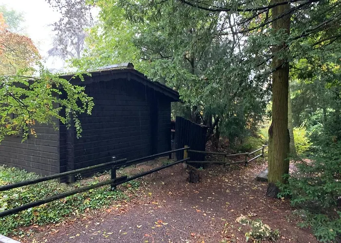 Tiny Haus Glamping - Natur Park