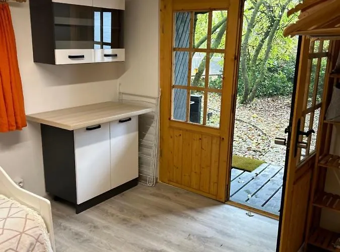 Tiny Haus Glamping - Natur Park